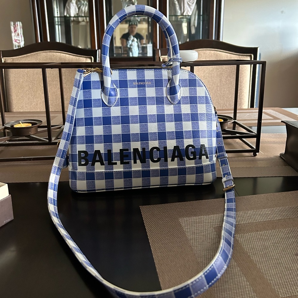 Balenciaga Ville Top Handle leather handbag - Picture 2 of 3